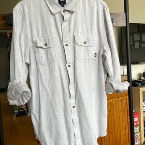 Vans Classic Fit Shirt - White and Black